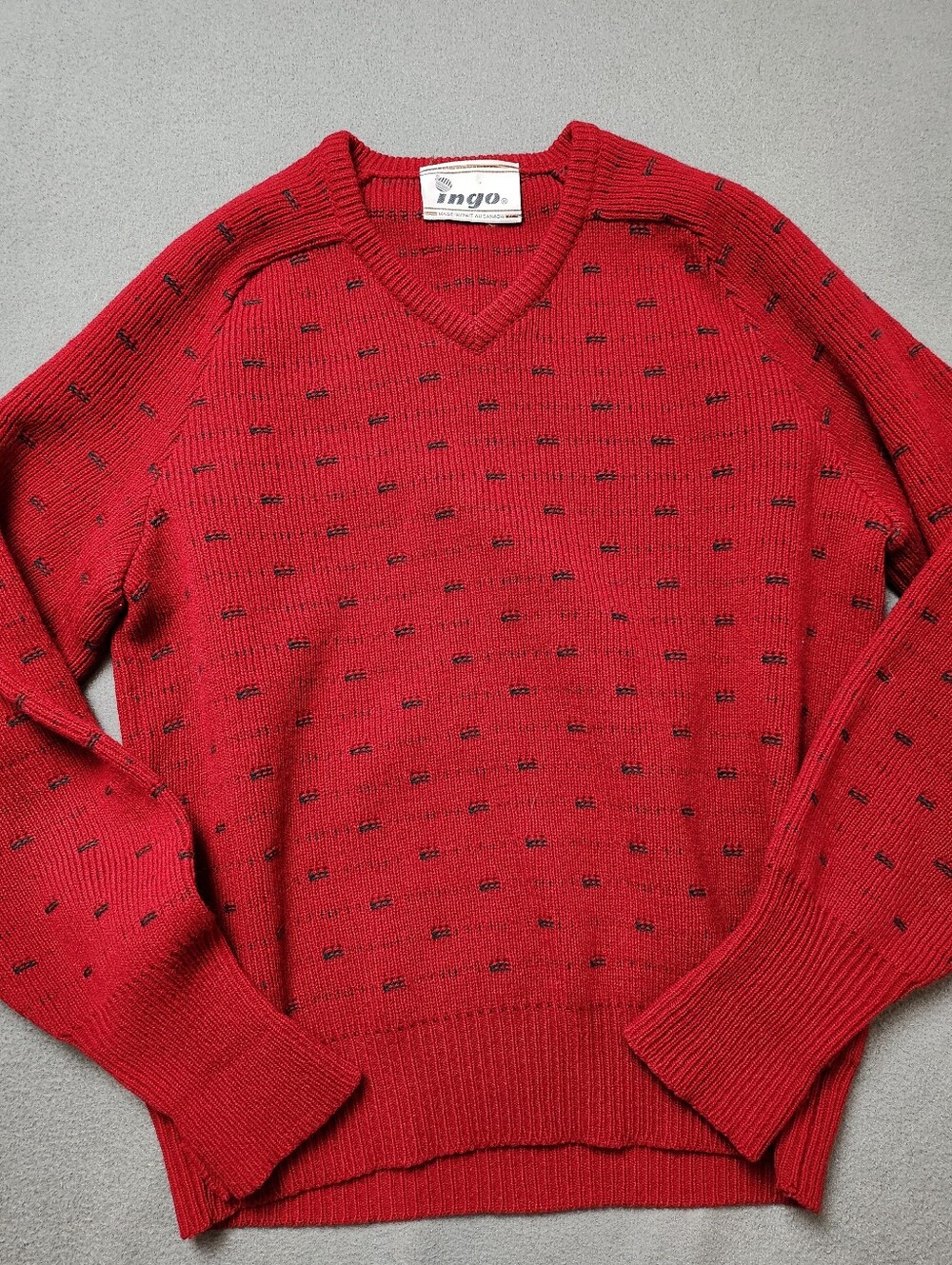 Vintage Ingo Red V neck Knit Sweater Sz Med Made in Canada - Picture 3 of 11